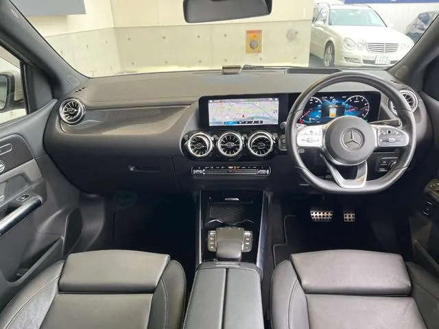 Mercedes-Benz B180 2021 photo 2