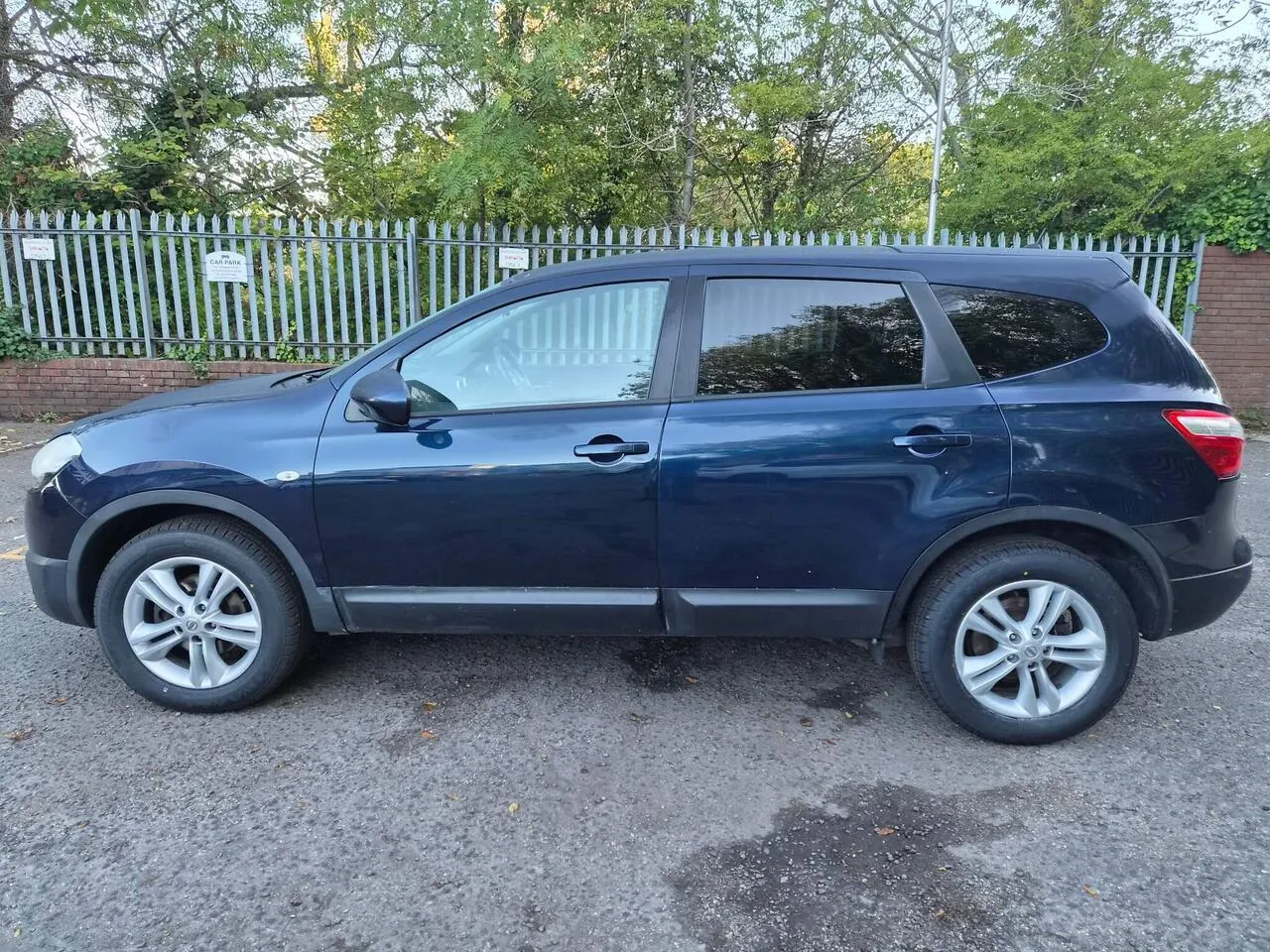 Nissan Qashqai 2012 photo 2