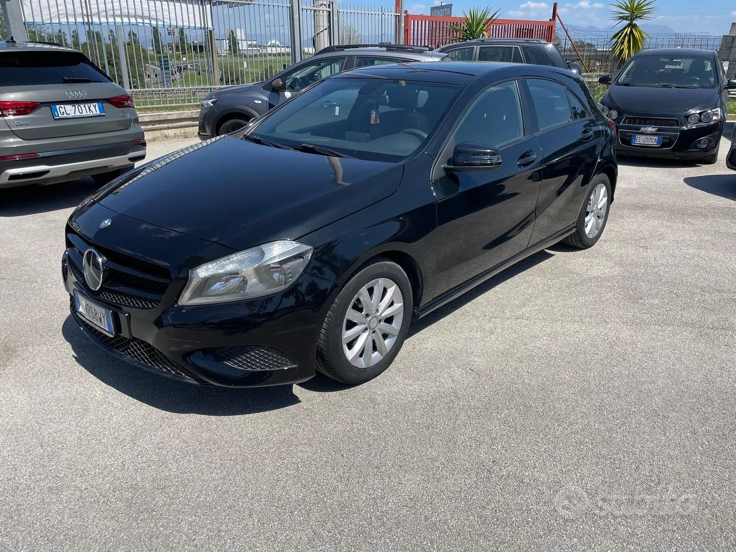Mercedes-Benz A 180 2015 photo 3