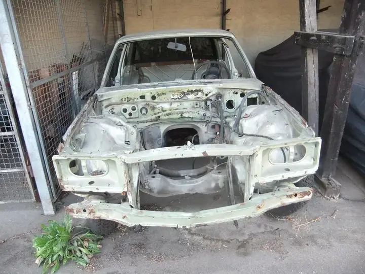 Mercedes-Benz W116