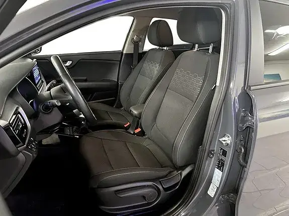 Kia Rio 2021 photo 4