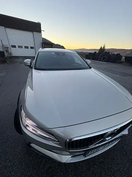 Volvo V90 Cross Country 2018 photo 3