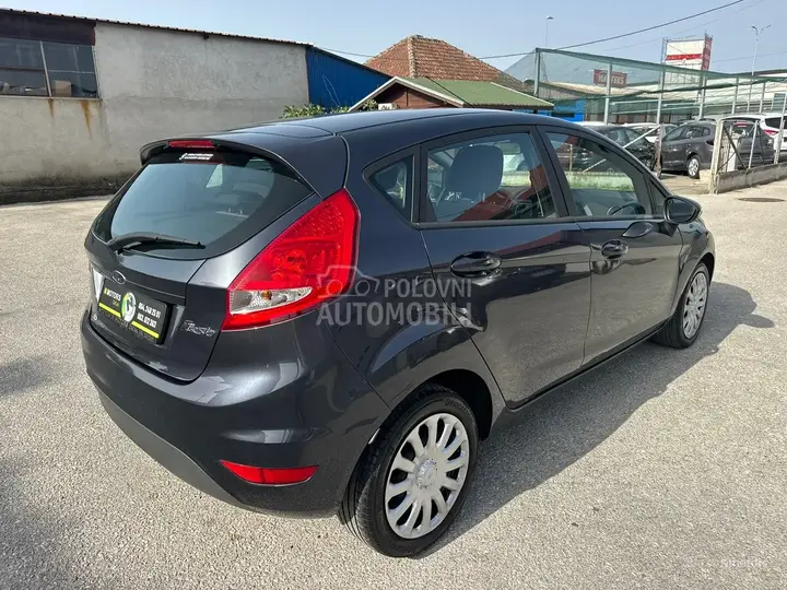 Ford Fiesta 2009 photo 3