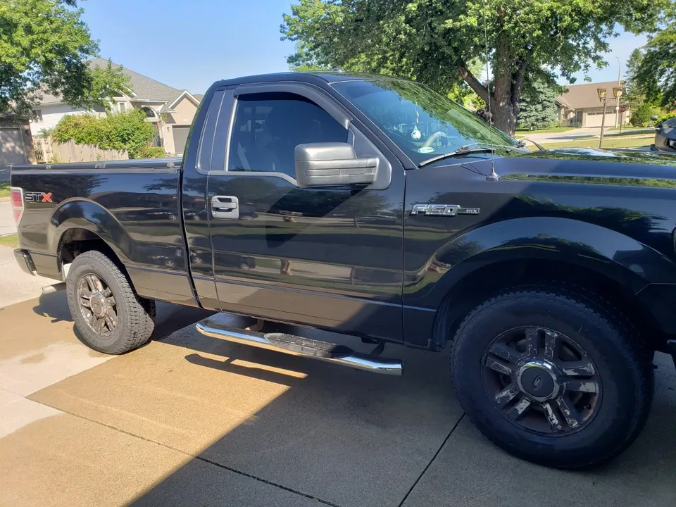 Ford F-150 2013 photo 2