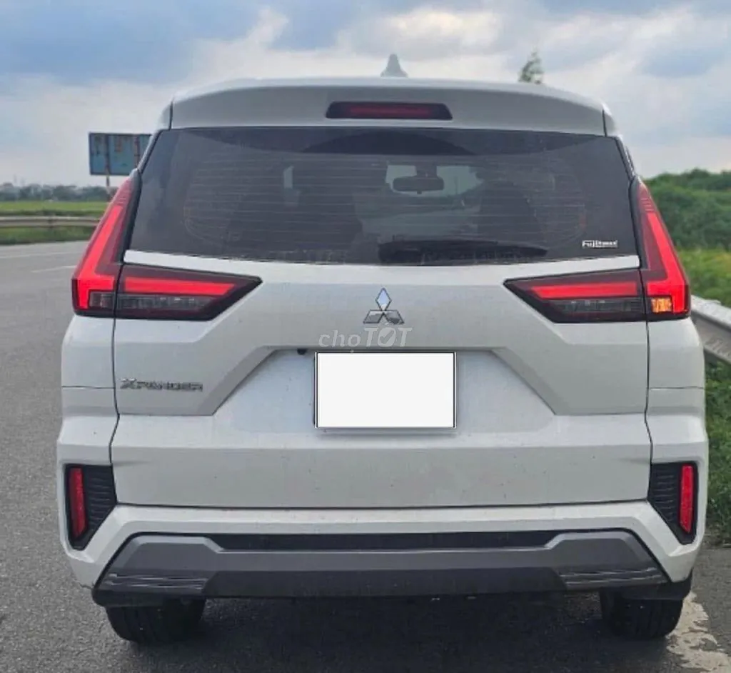 Mitsubishi Xpander 2024 photo 2