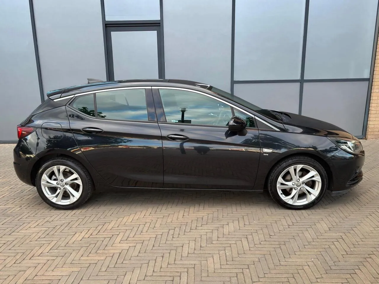 Vauxhall Astra 2016 photo 4