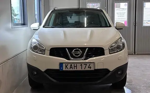 Nissan Qashqai 2010 photo 2