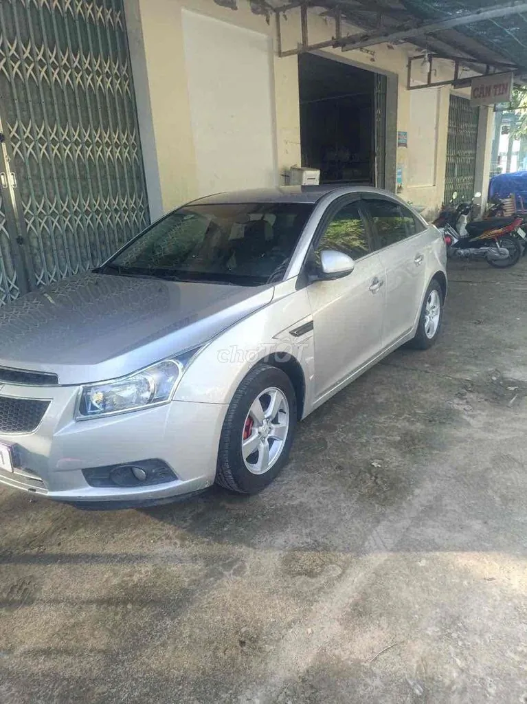 Chevrolet Cruze 2010 photo 3