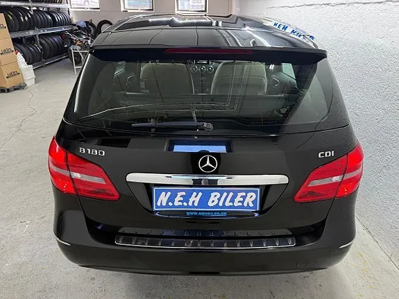 Mercedes-Benz B180 2014 photo 5