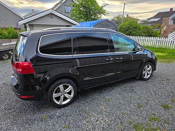 Volkswagen Sharan 2011 photo 4