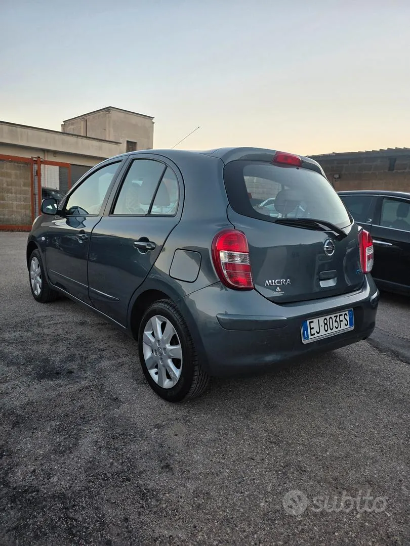 Nissan Micra 2011 photo 5