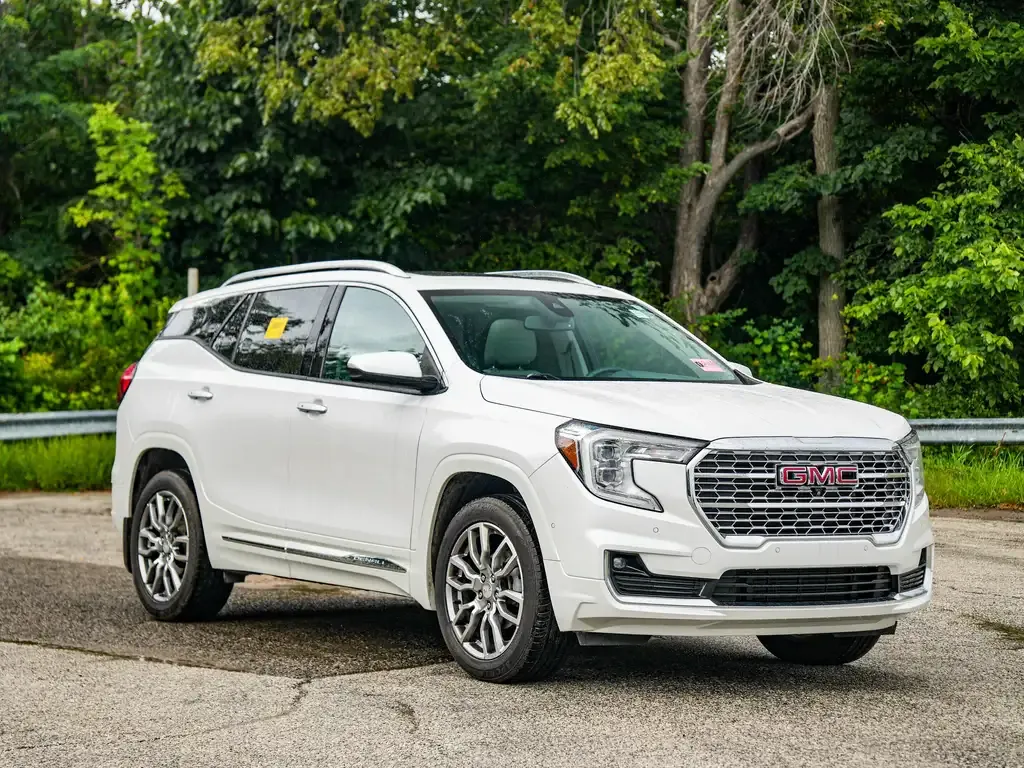 GMC Terrain 2022 photo 3
