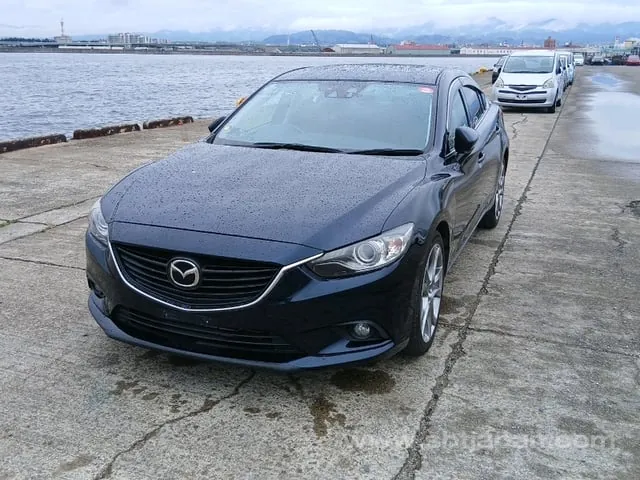 Mazda Atenza 2014 photo 2
