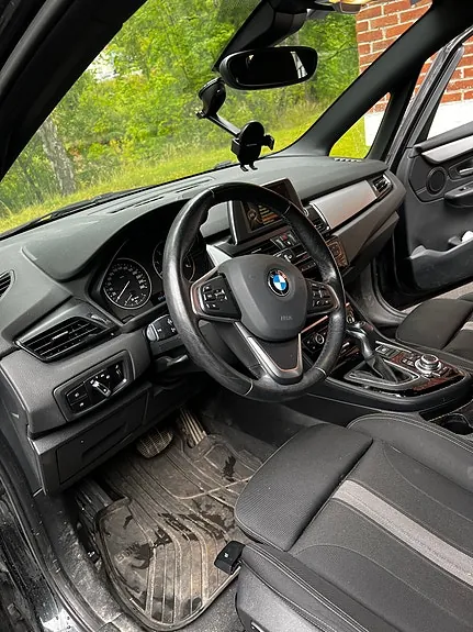 BMW 218D 2015 photo 4