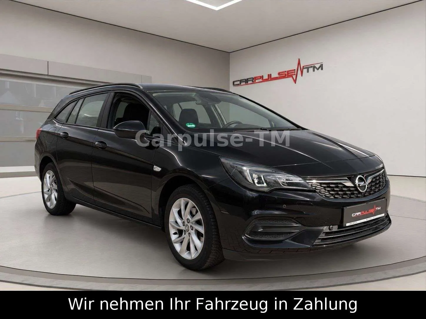 Opel Astra 2022 photo 3