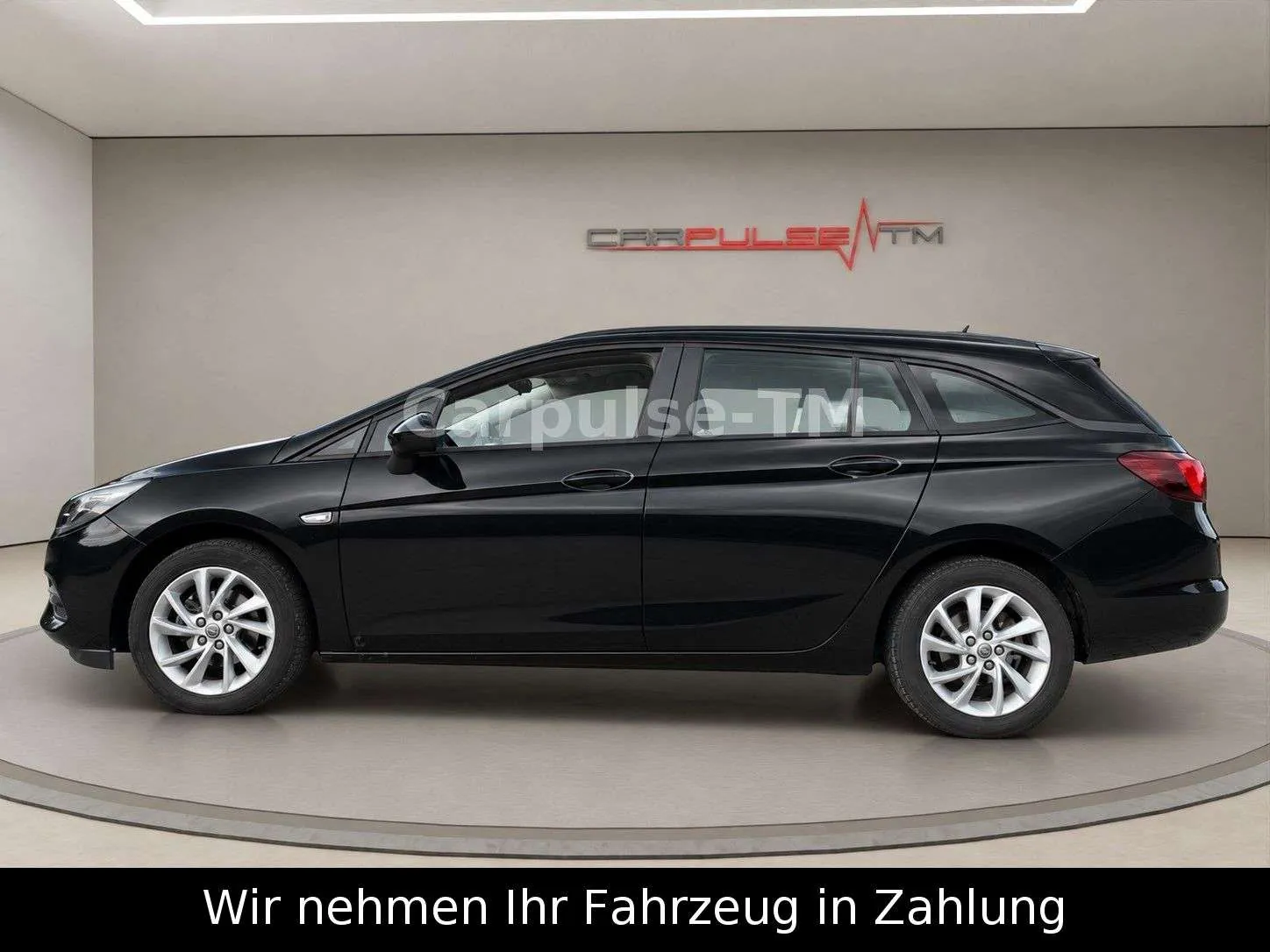 Opel Astra 2022 photo 4
