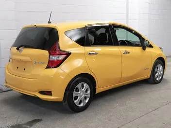 Nissan Note 2020 photo 3