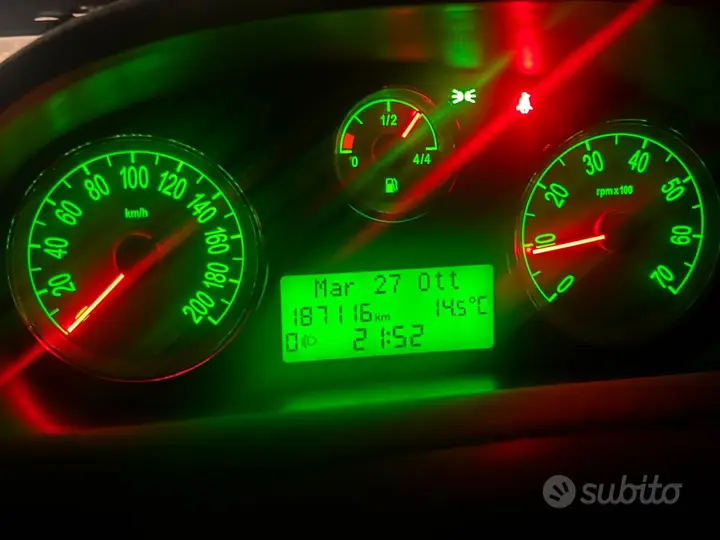 Lancia Ypsilon 2012 photo 4