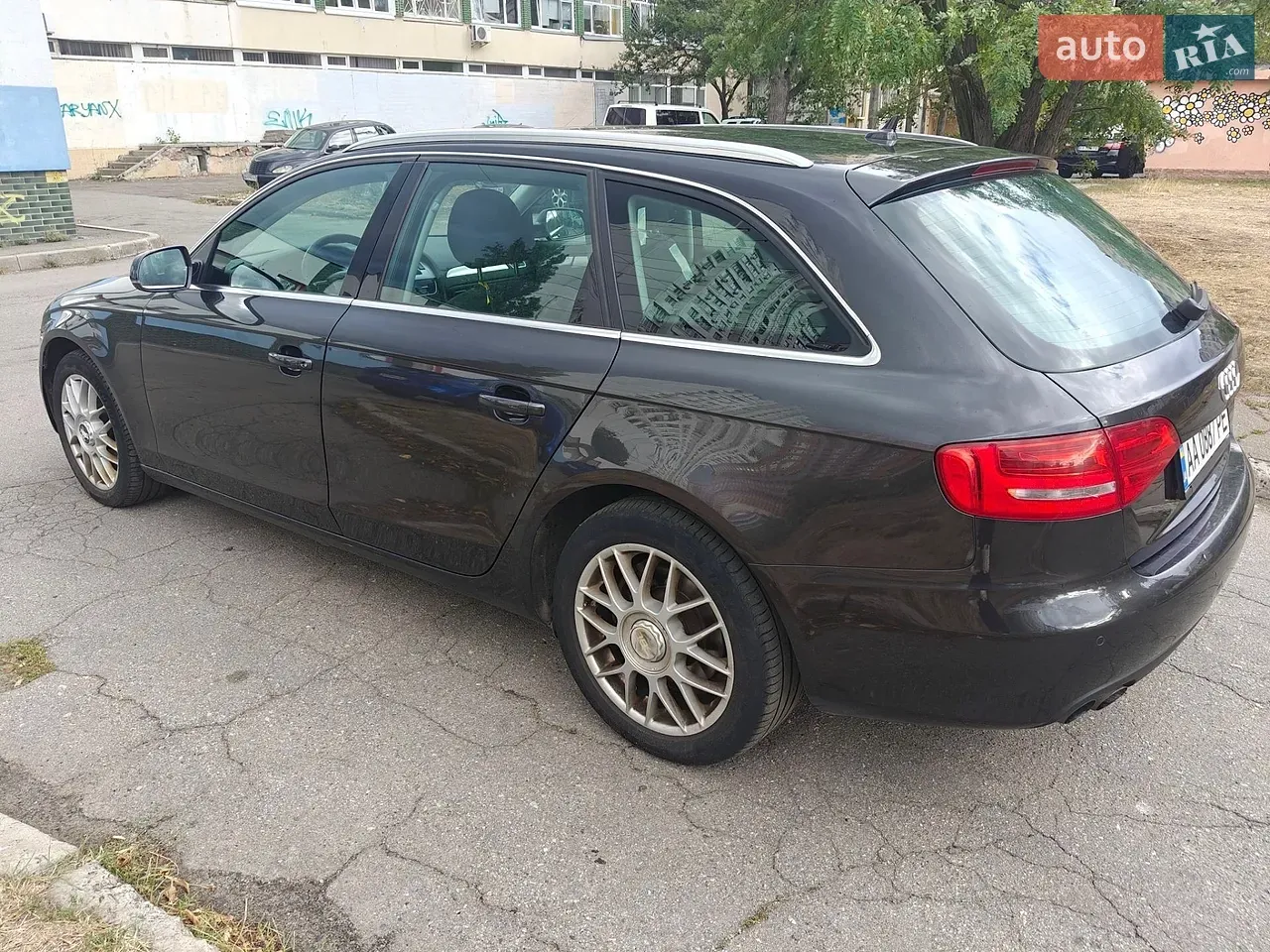 Audi A4 2010 photo 3