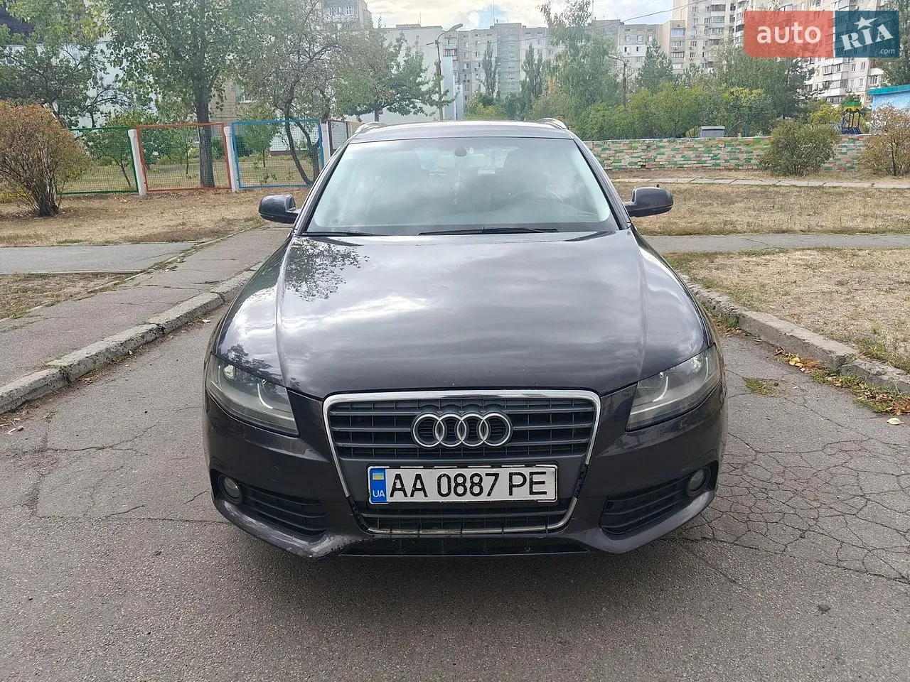 Audi A4 2010 photo 5