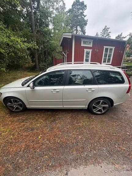 Volvo V50 2012 photo 3