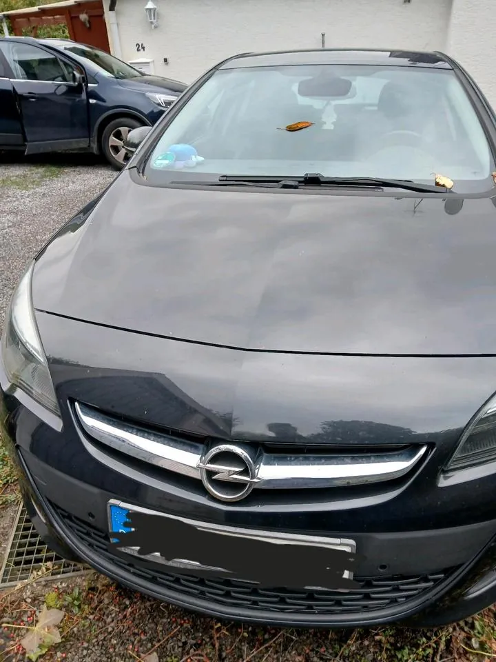 Opel Astra J