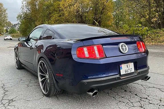 Ford Mustang 2012 photo 3