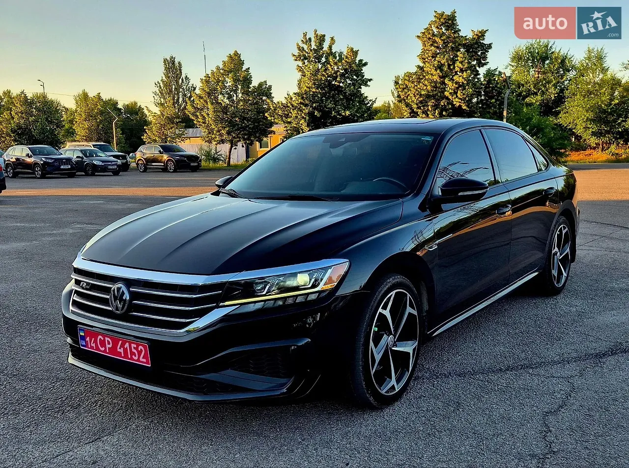 Volkswagen Passat 2020 photo 2