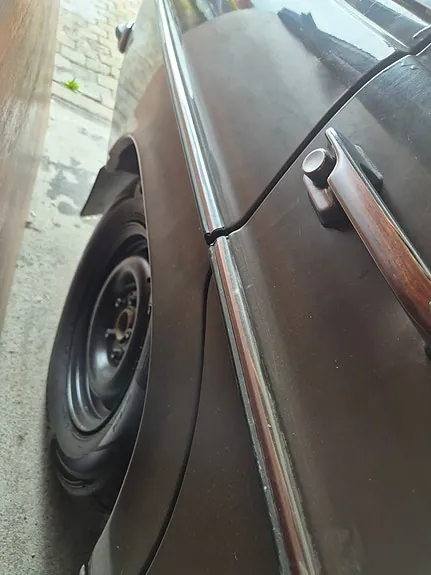 Mercedes-Benz 230 E 1975 photo 3