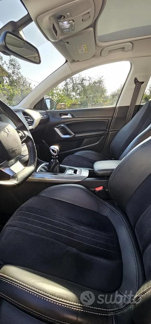 Peugeot 308 2016 photo 5