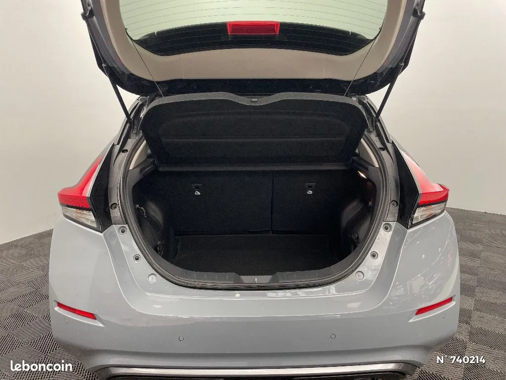 Nissan Leaf 2023 photo 5