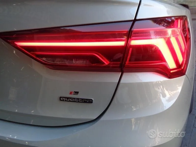 Audi Q3 2021 photo 5