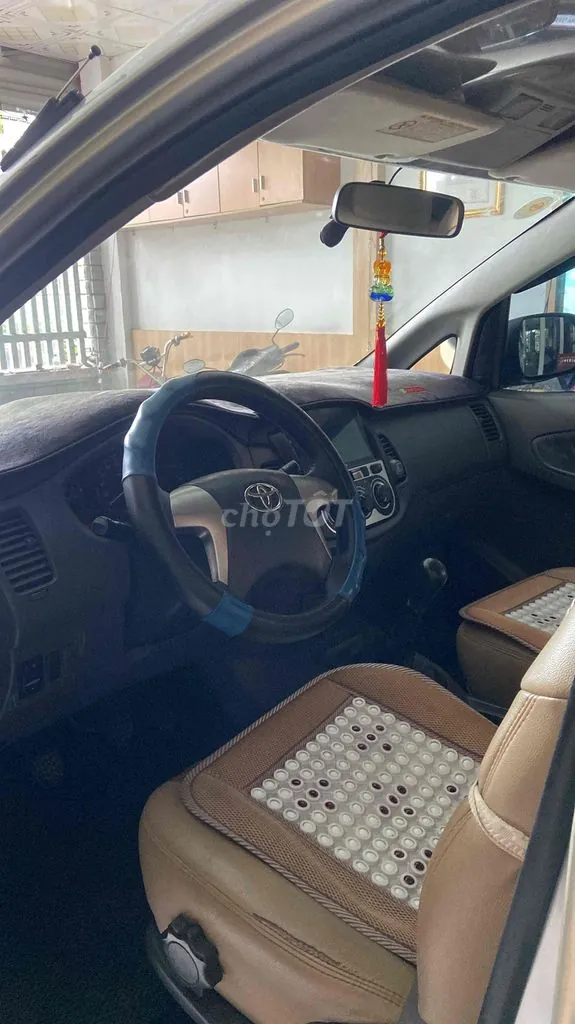 Toyota Innova 2013 photo 5