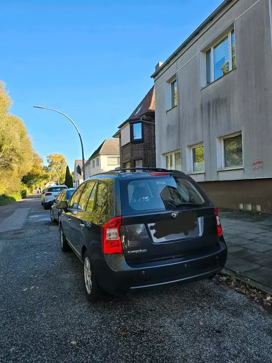 Kia Carens