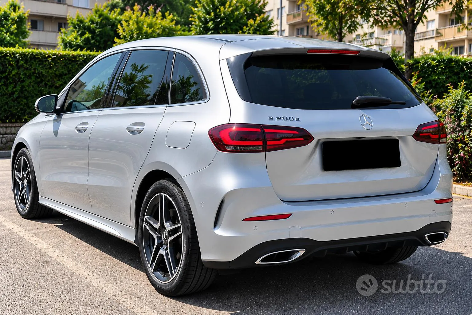 Mercedes-Benz B-Class 2024 photo 2