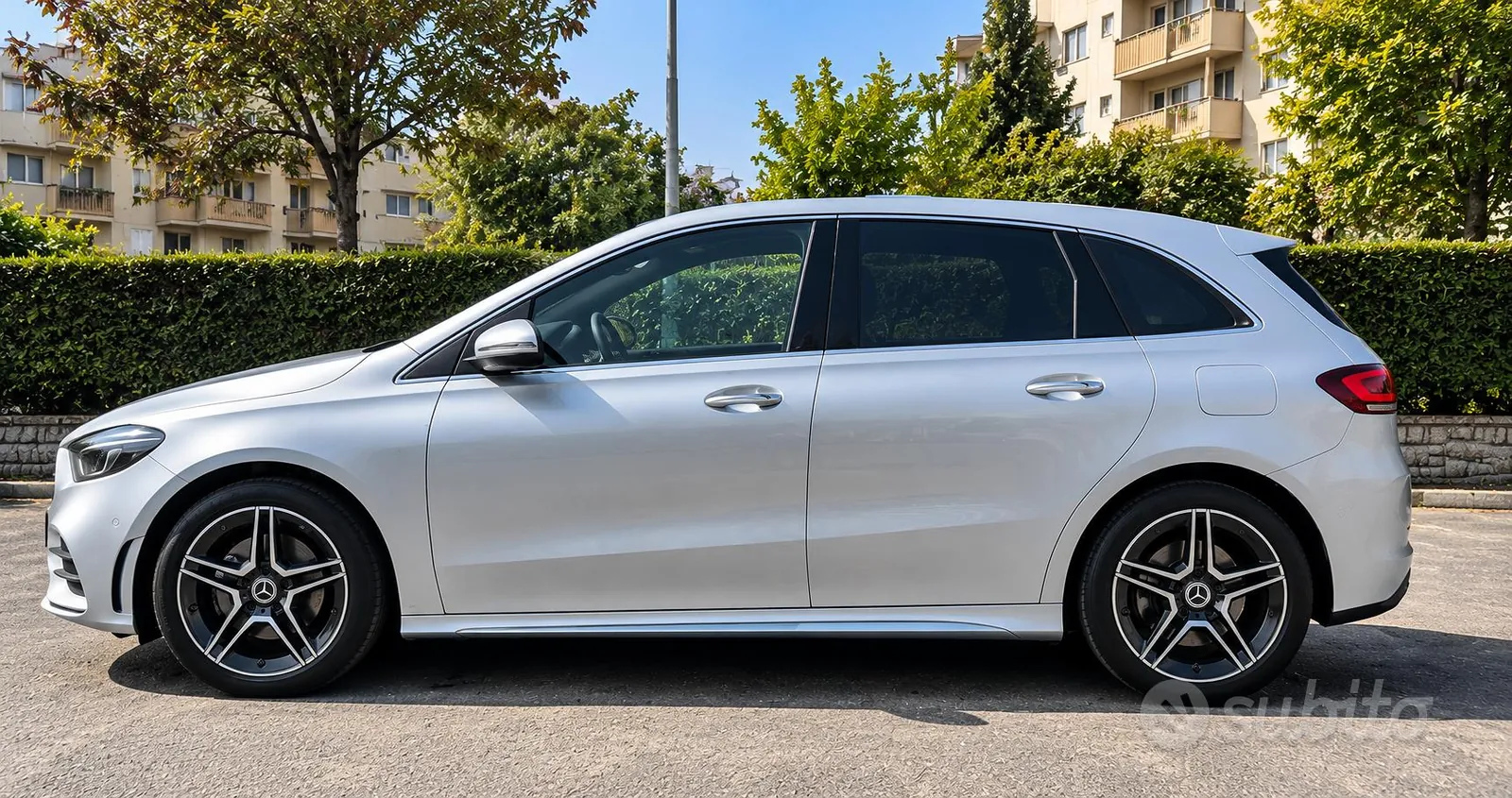 Mercedes-Benz B-Class 2024 photo 3