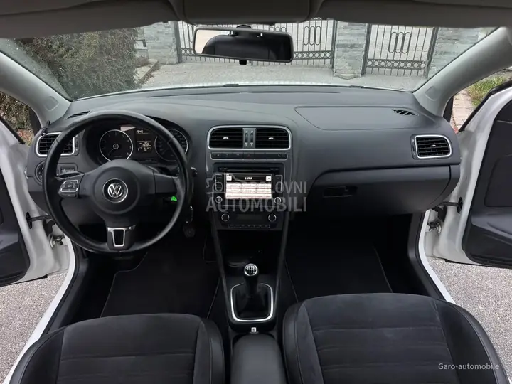 Volkswagen Polo 2011 photo 5