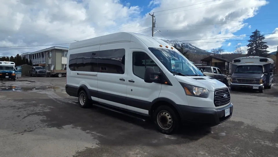 Ford Transit Passenger