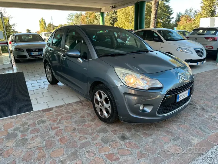Citroen C3 2010 photo 3
