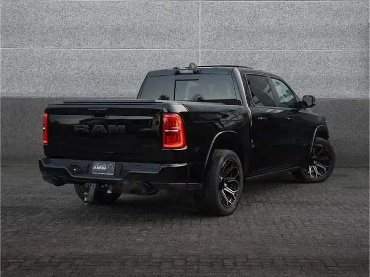 Dodge Ram 1500 2024 photo 2