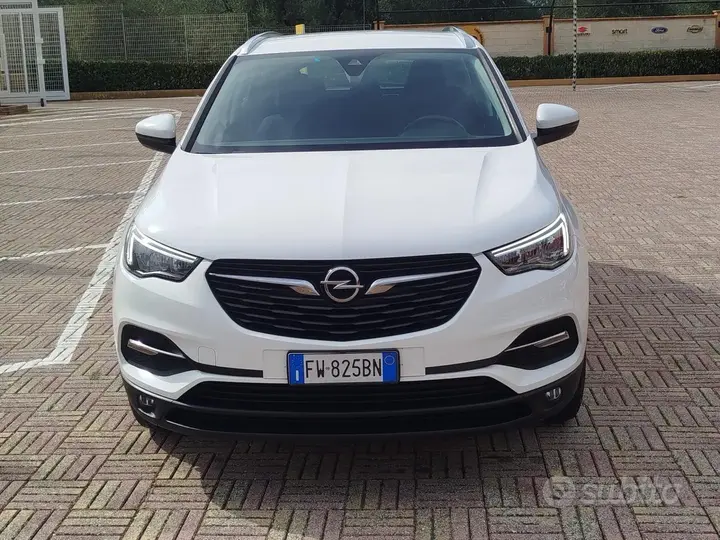 Opel Grandland X 2019 photo 2