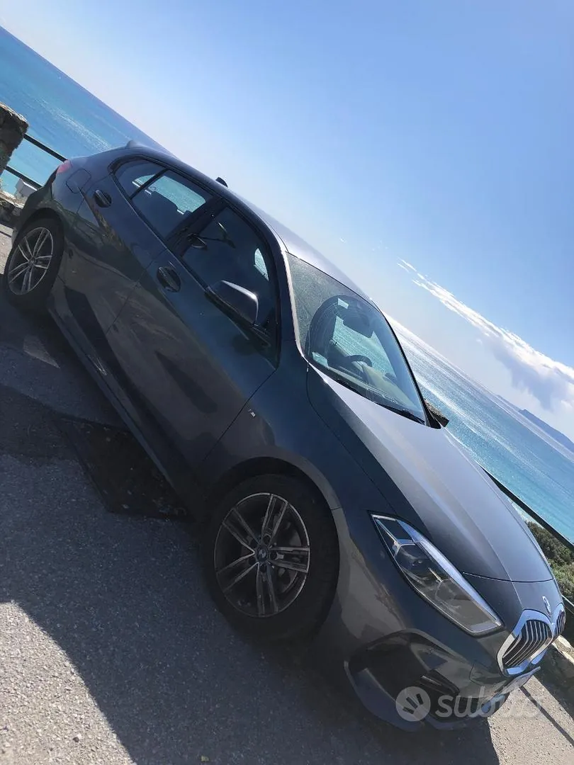 BMW 1 Series 2020 photo 2