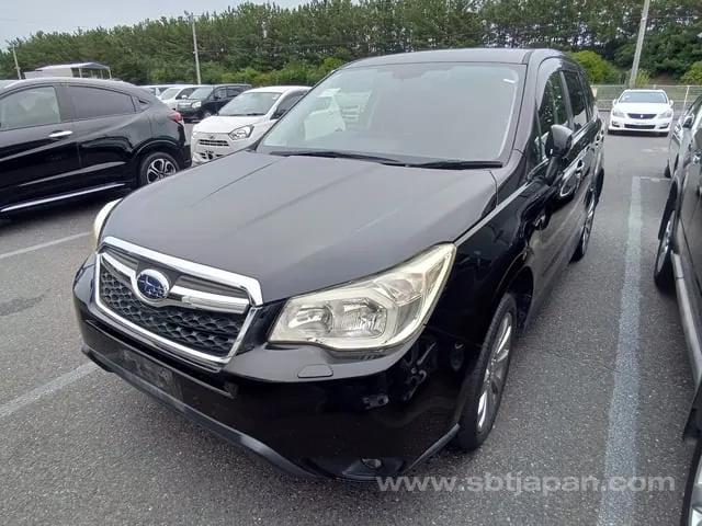 Subaru Forester 2013 photo 2