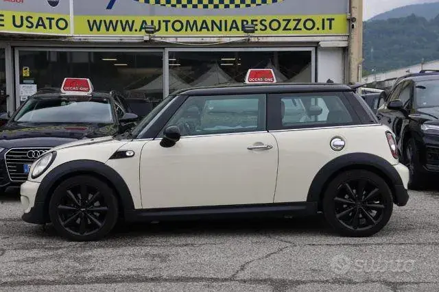 Mini Cooper S 2011 photo 5
