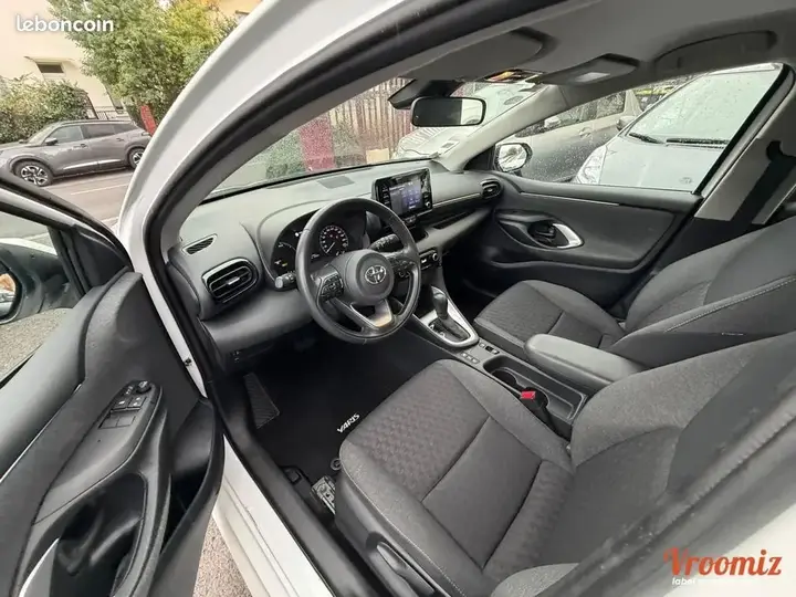 Toyota Yaris 2021 photo 4