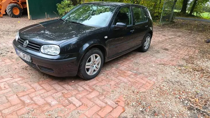 Volkswagen Golf 4
