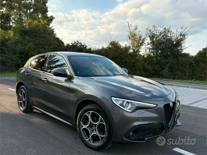 Alfa Romeo Stelvio 2022 photo 2