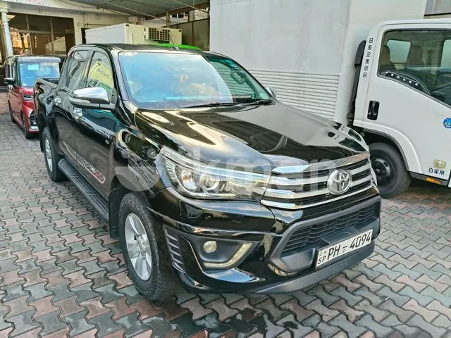 Toyota Hilux 2016 photo 2