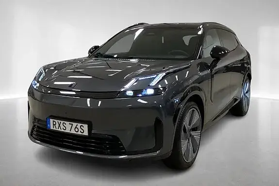 Lynk & Co 08