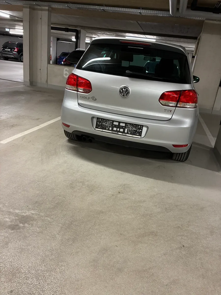 Volkswagen Golf 2011 photo 3